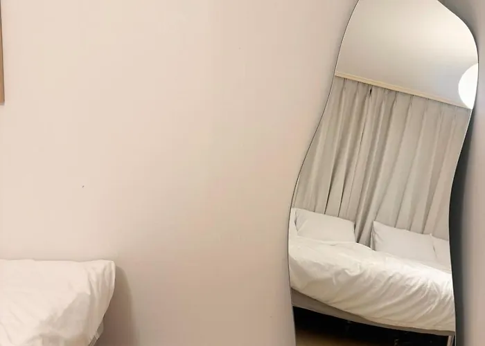 Itaewon Soyou House 이태원 소유 하우스 *
